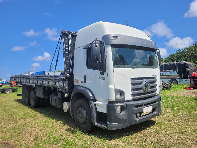 Volkswagen 24.280 CRM 6x2 – 2018/2019 | Manual | 81.126 km