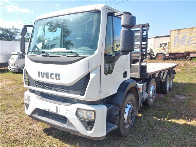 Iveco Tector 310E28 – 2022/2023 | Manual | 4.026 km