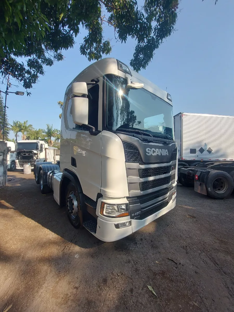 Scania – 2019 | Automático | 450.000 km