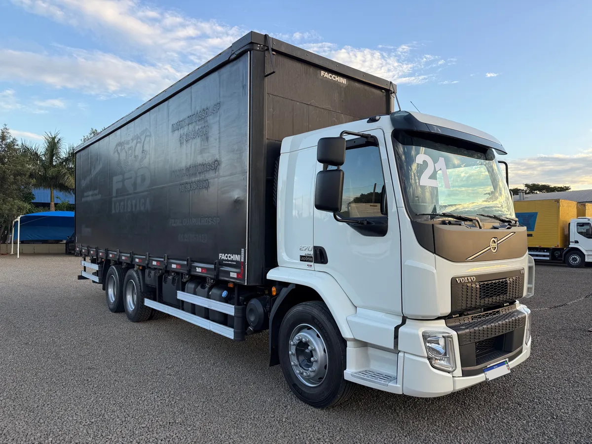 Volvo VM 270 6x2 – 2021/2021 | Automática I-Shift | 253.000 km