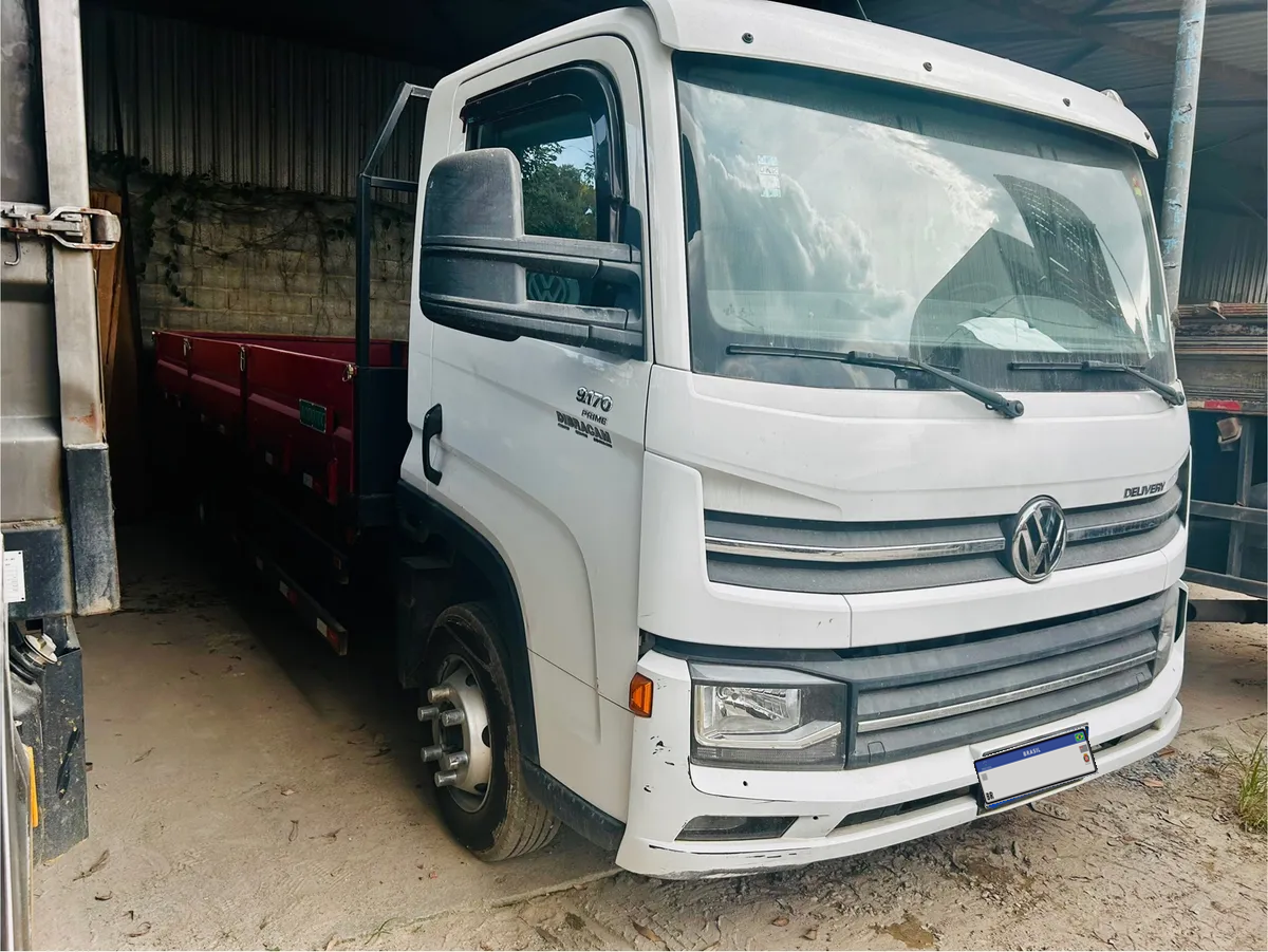 Volkswagen 9.170 – 2021 | Manual | 65.813 km